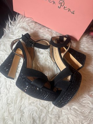 Sandalias Alma en Pena Tacón Negro