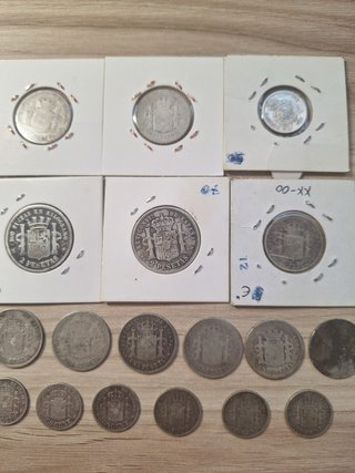 Lotto di 21 monete in argento 1870-1904 Alfonso XII XIII