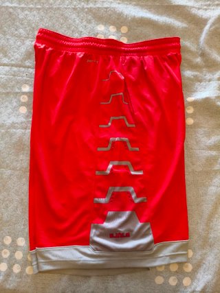 Pantalones Cortos Baloncesto Nike Rojos y Grises