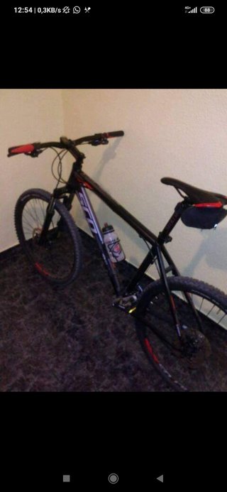 Bicicleta Scott Scale 670