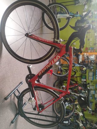 Bicicleta carretera Specialized Tarmac Roja