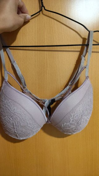 Sujetador rosa con encaje