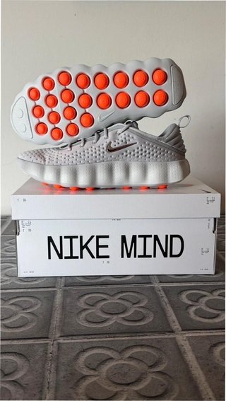 Nike Mind 002 Gris Talla 42