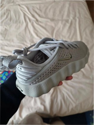 Nike Mind 002 Gris Humo Talla 40
