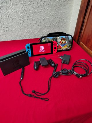 Nintendo Switch con accesorios