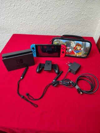 Nintendo Switch con accesorios
