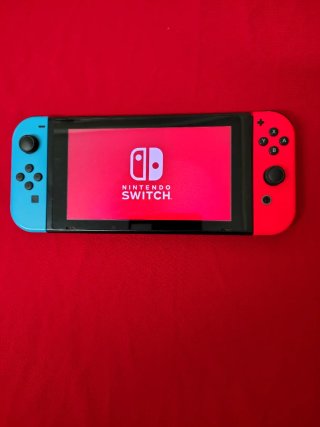 Nintendo Switch con accesorios