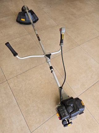Desbrozadora Alpina ABR 42 D