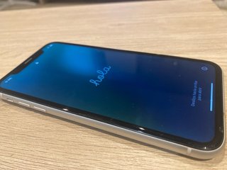 iPhone XR blanco