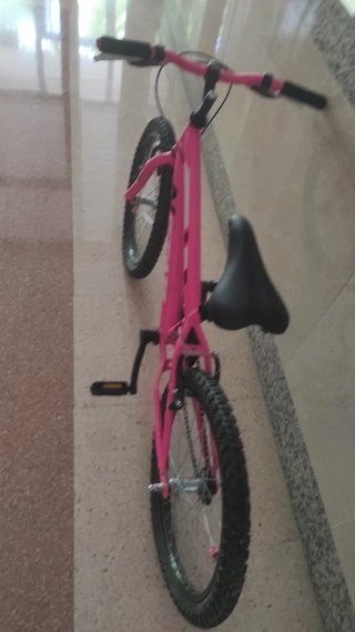 Bicicleta infantil rosa