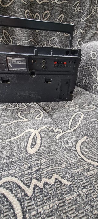 Radio Cassette Sanyo MW171L Vintage