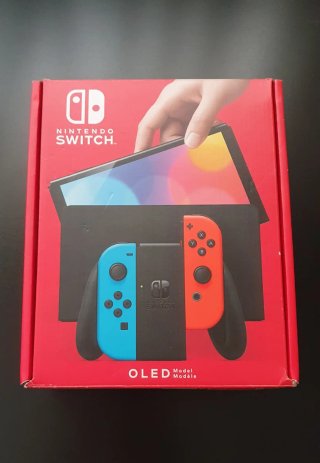 Nintendo Switch OLED + Regalo + Factura