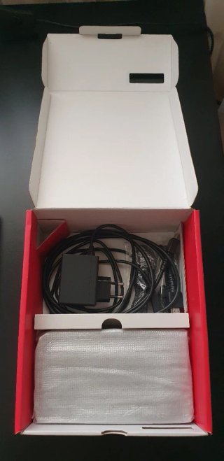 Nintendo Switch OLED + Regalo + Factura