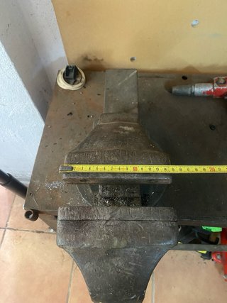 Tornillo de banco Acesa Acero 28kg