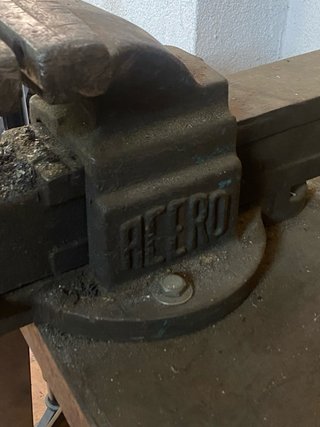 Tornillo de banco Acesa Acero 28kg
