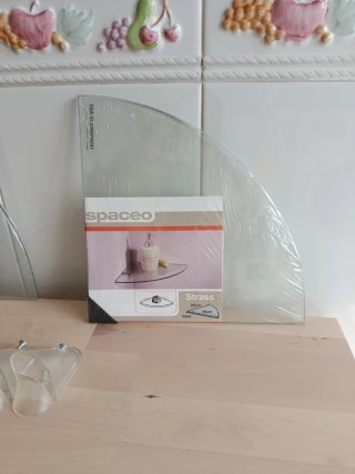 Estantes esquineros de cristal Spaceo + escuadras