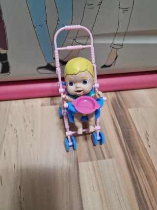 Muñeca Amiccici con Cochecito Rosa