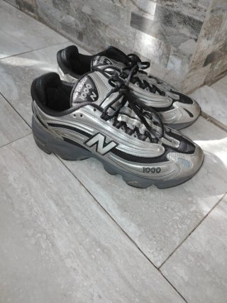 Scarpe New Balance 1000 Nero/Argento