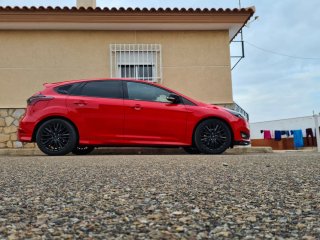 Ford Focus ST Line