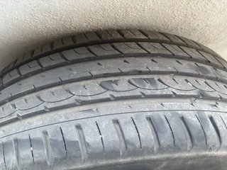 Llantas Land Rover R20