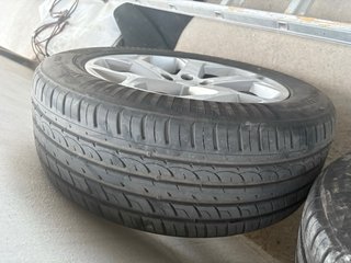 Llantas Land Rover R20
