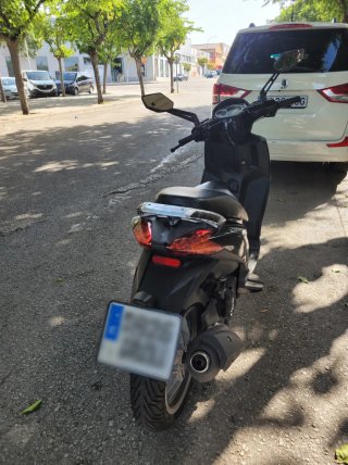 Aprilia Sportcity One 125 Negra