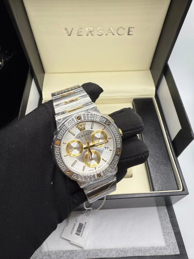 Reloj Versace Oro y Plata