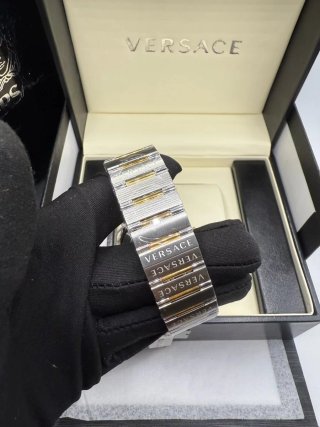 Reloj Versace Oro y Plata