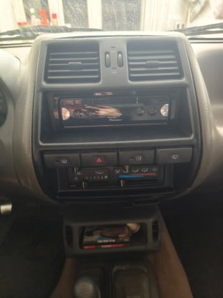 Nissan Terrano II 1993