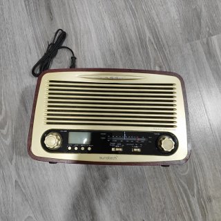 Radio Vintage Suntech Clásica Madera