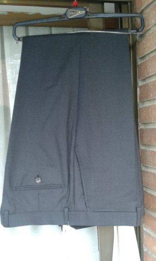 Traje gris marengo