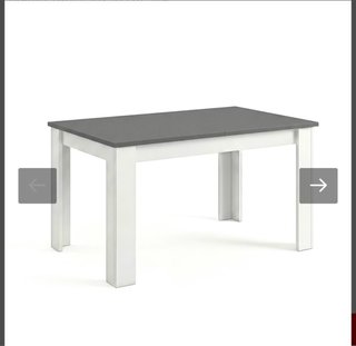 Mesa de comedor extensible gris y blanca