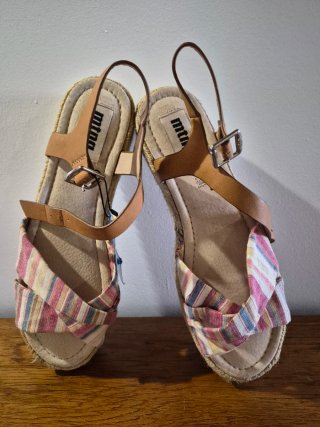 Sandalias Mustang Plataforma Mujer Multicolor