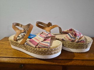 Sandalias Mustang Plataforma Mujer Multicolor