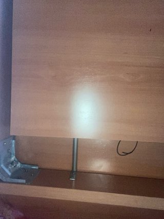 Mesa redonda extensible patas torneadas. El Vendre