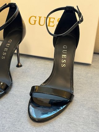 Sandali Guess n. 41 vernice nera