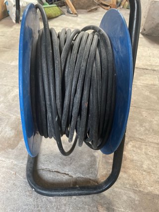 Enchufe Extensible 25m 4 Tomas 3500W