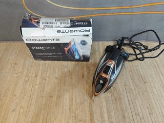 Rowenta Steamforce Pro - Plancha de vapor de 3200