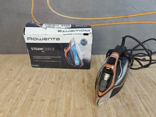 Rowenta Steamforce Pro - Plancha de vapor de 3200