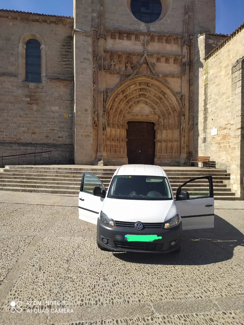Volkswagen Caddy 2015 - foto 1