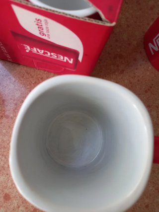 Set di 4 tazze mug Nescafé rosse