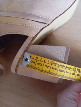 Botines Beige Peep Toe con Cordones