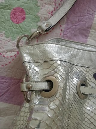 Borsa Prada Pelle Serpente Argento
