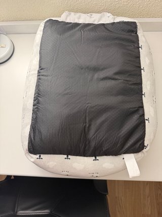 Cama para perro con estampado de ovejas
