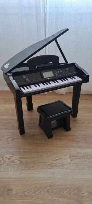 Piano de cola infantil