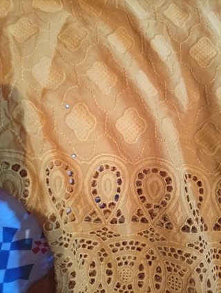 Conjunto falda larga y blusa amarillo