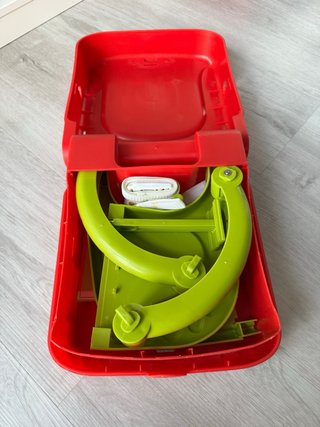 Trona portátil maletín rojo