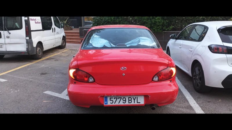 Hyundai Lantra 2000 - foto 1