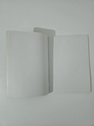 Quaderno Monocromo