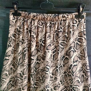 Falda estampado serpiente talla única
